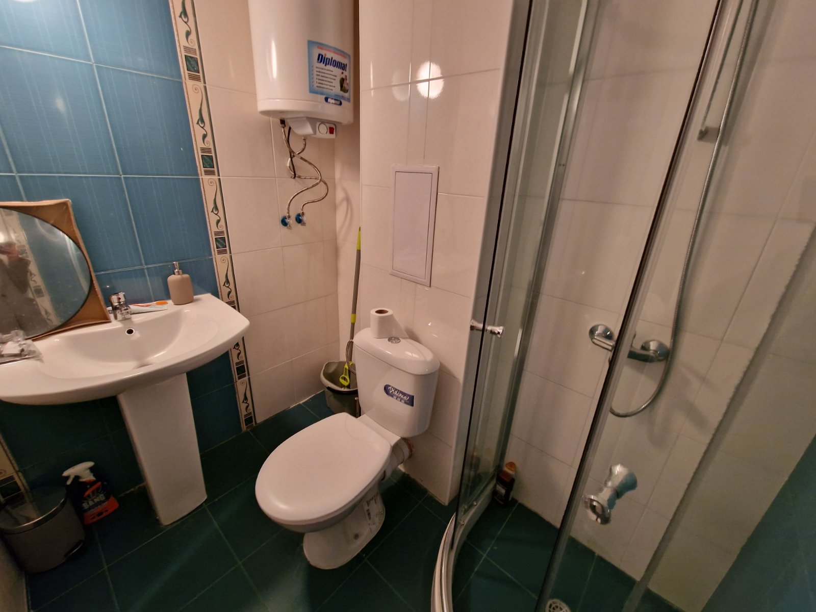Luxury one-bedroom apartment for sale with low maintenance fee in Bansko