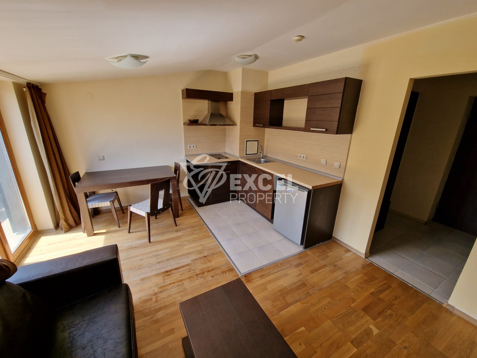Two-bedroom furnished apartment for sale in Bansko with Pirin panorama