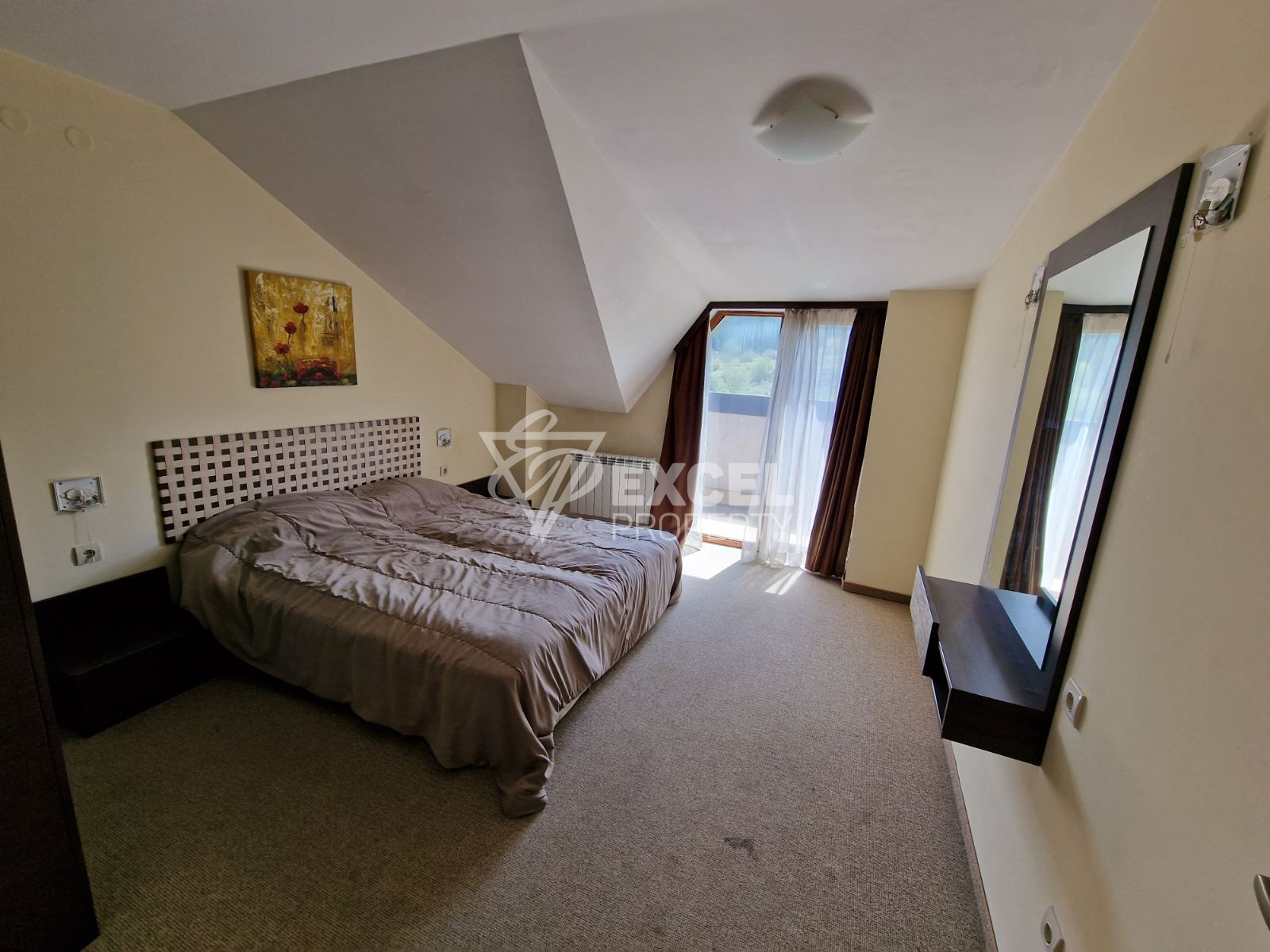 Two-bedroom furnished apartment for sale in Bansko with Pirin panorama