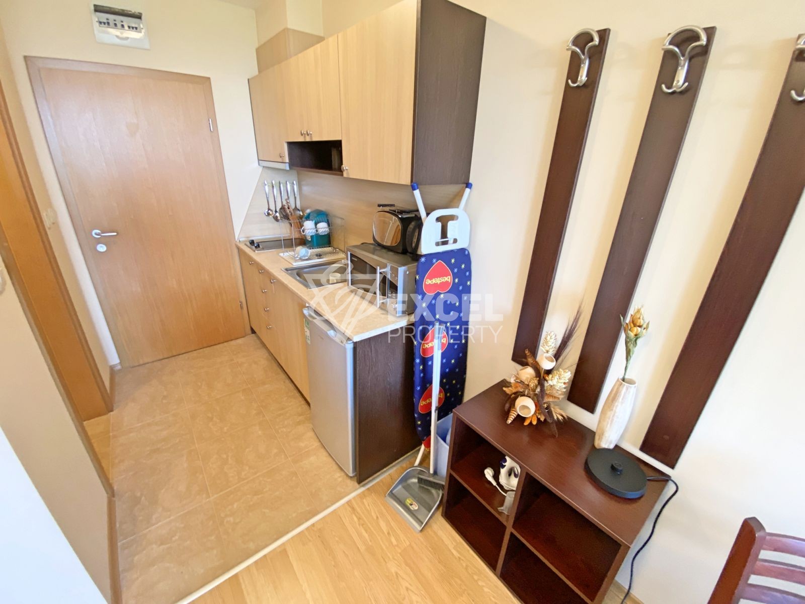 Spacious studio with terrace for sale in Aspen Suites, next to Pirin Golf