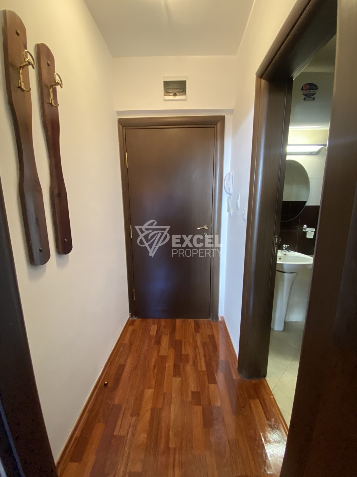 Affordable one-bedroom ground floor apartment in a low maintenance building!