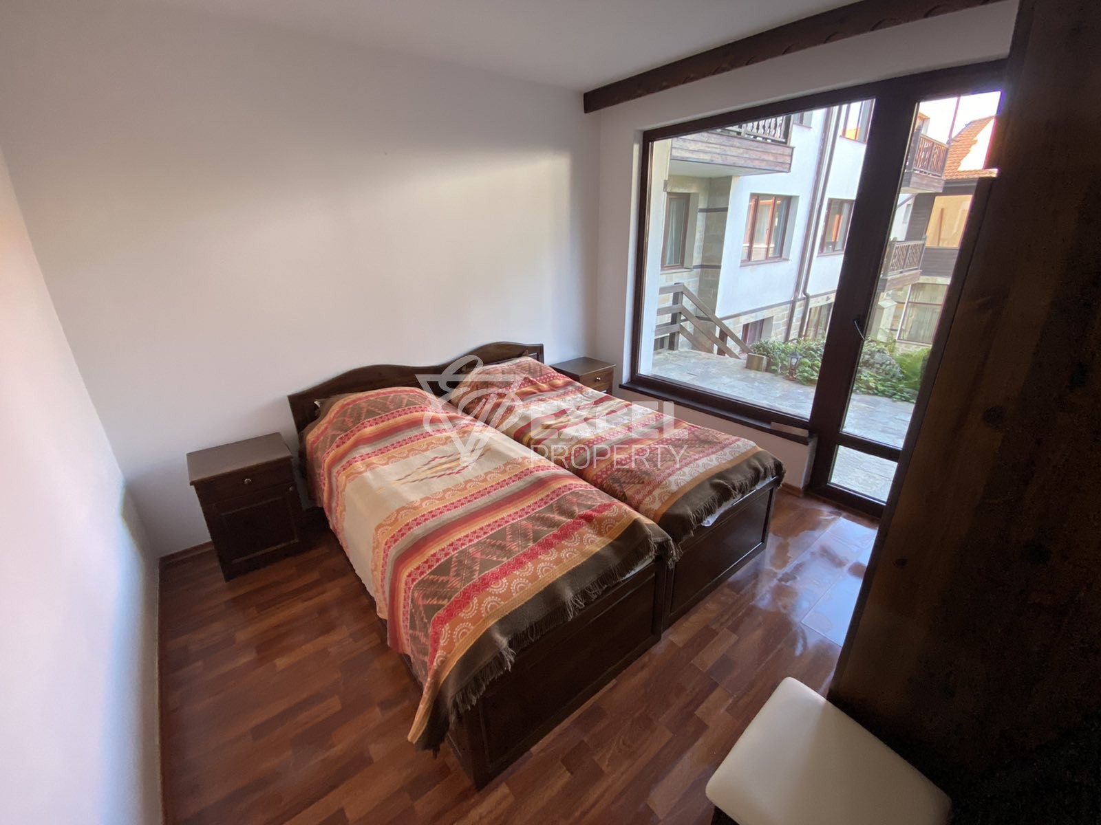Affordable one-bedroom ground floor apartment in a low maintenance building!