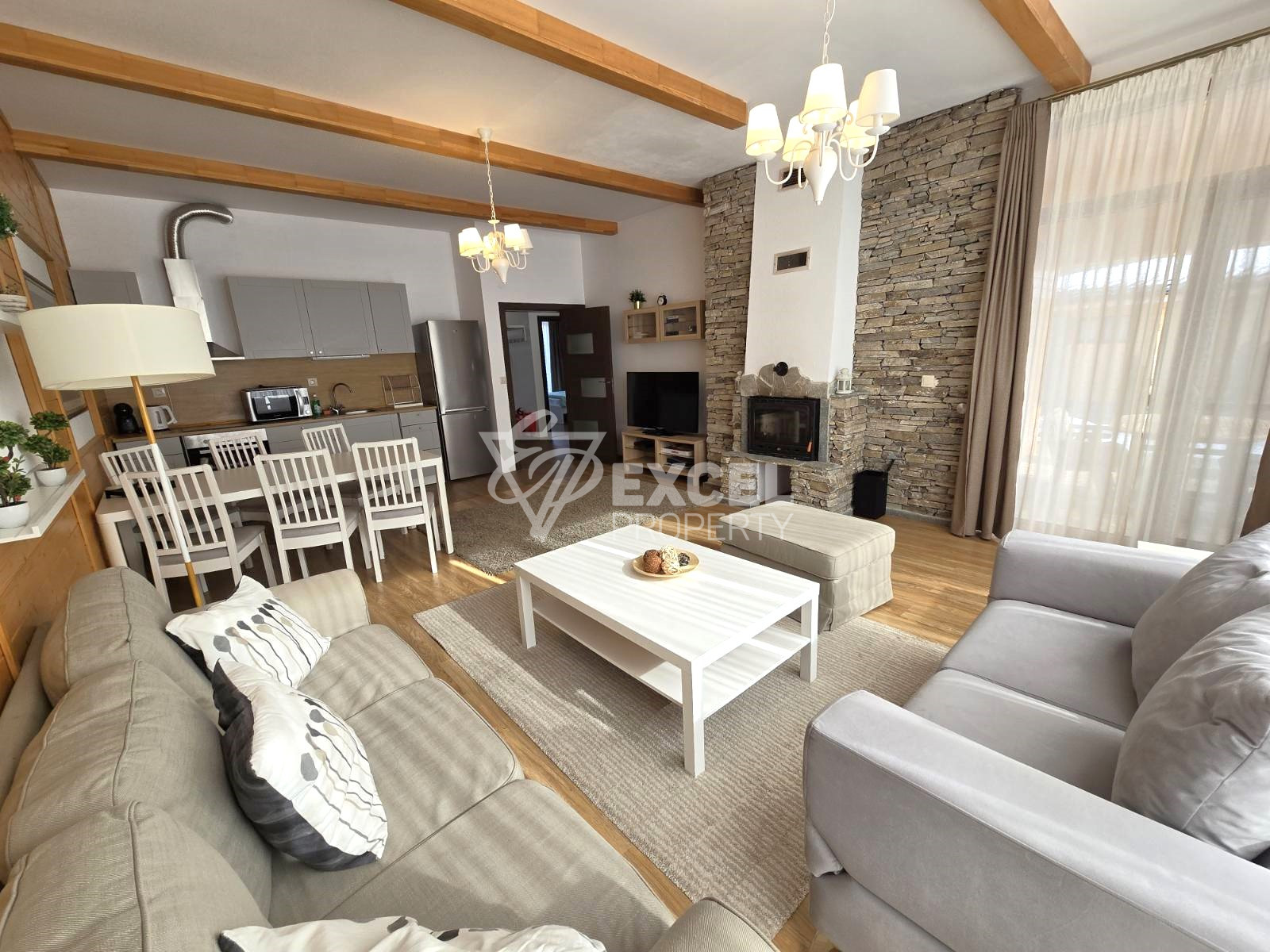 Spacious and sunny three bedroom house for sale in Pirin Golf area
