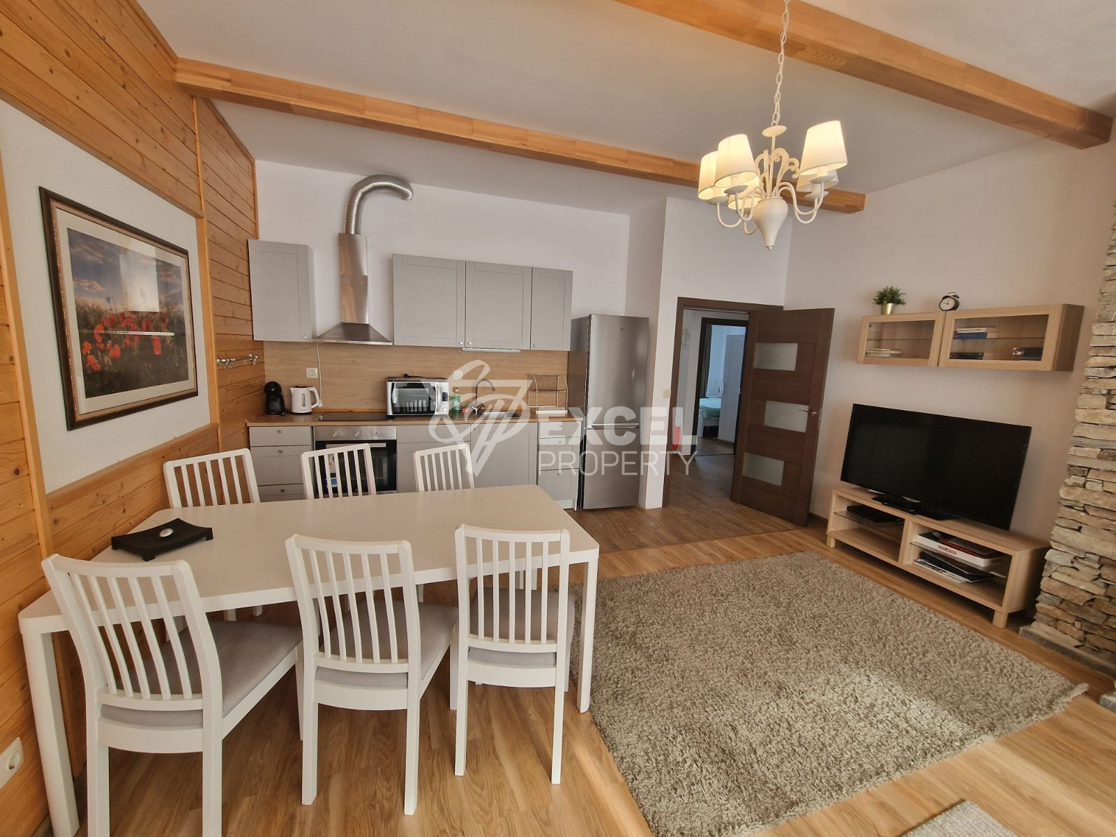 Spacious and sunny three bedroom house for sale in Pirin Golf area