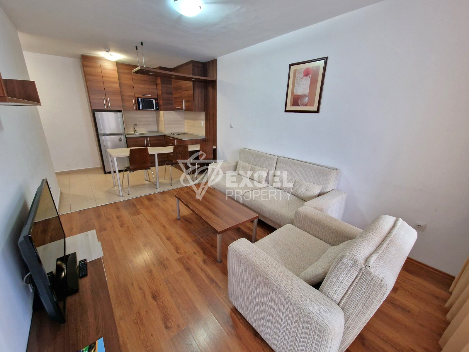 Belvedere Holiday Club: Two bedroom south facing apartment with stunning mountain views