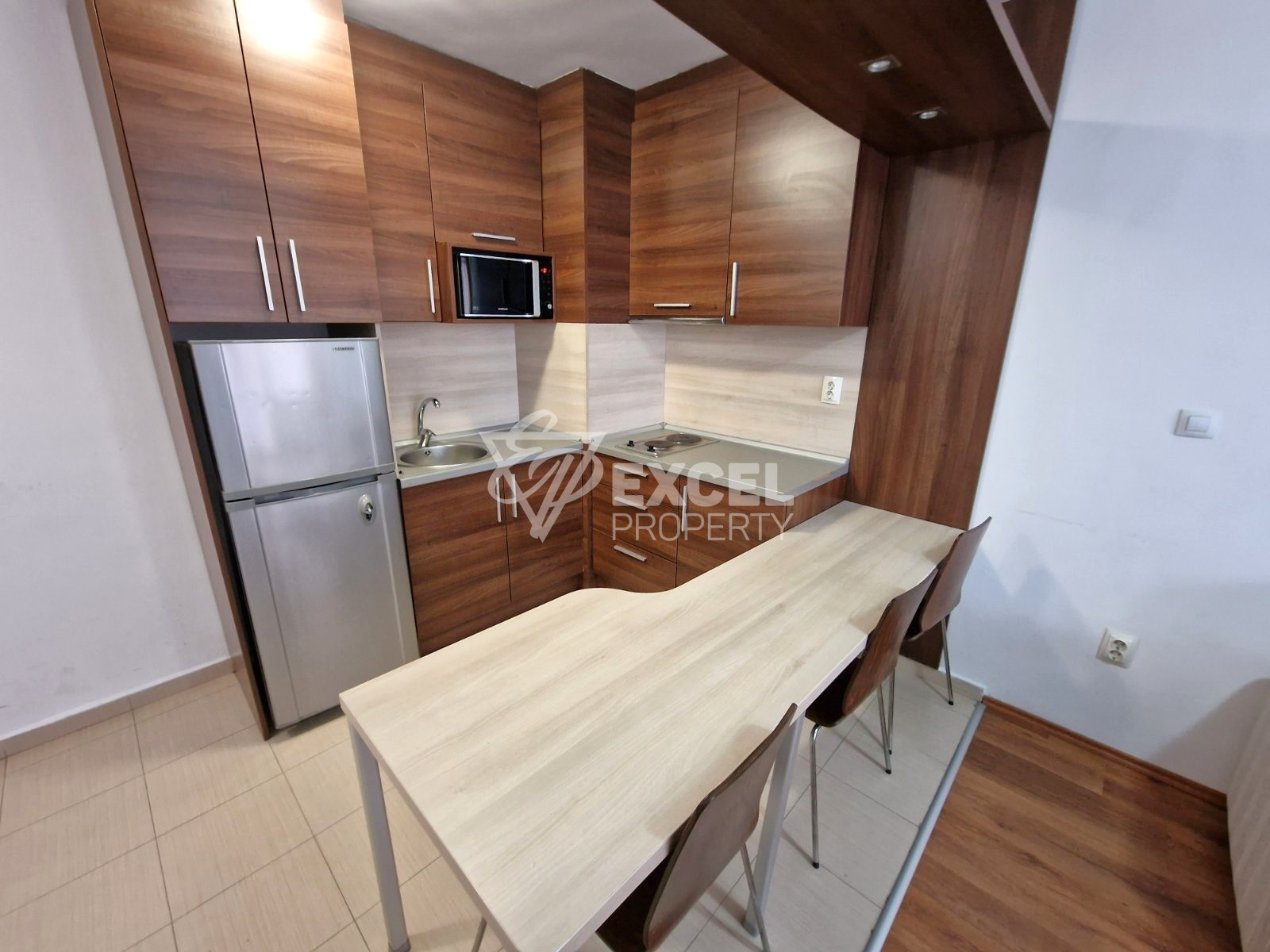 Belvedere Holiday Club: Two bedroom south facing apartment with stunning mountain views