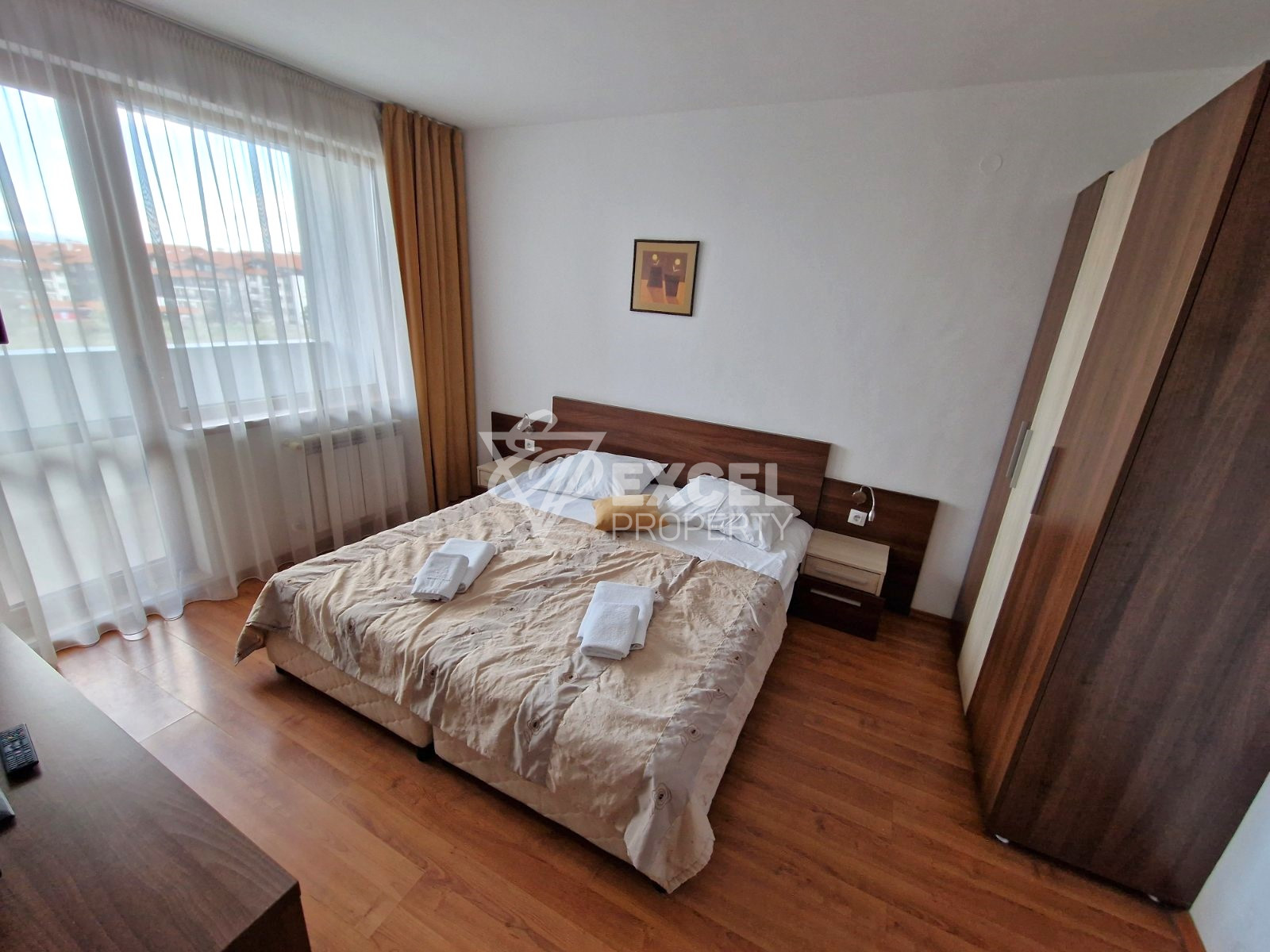 Belvedere Holiday Club: Two bedroom south facing apartment with stunning mountain views