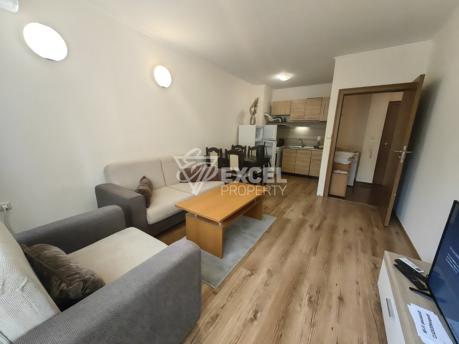 Furnished one-bedroom apartment for rent 80m from the Gondola
