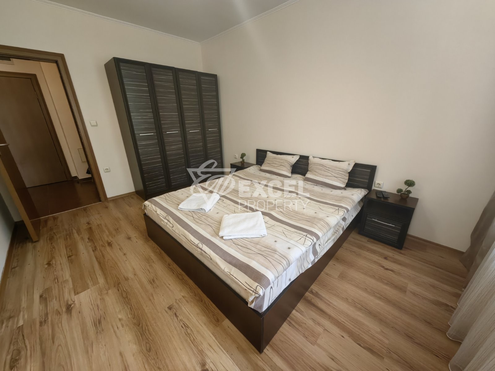 Furnished one-bedroom apartment for rent 80m from the Gondola