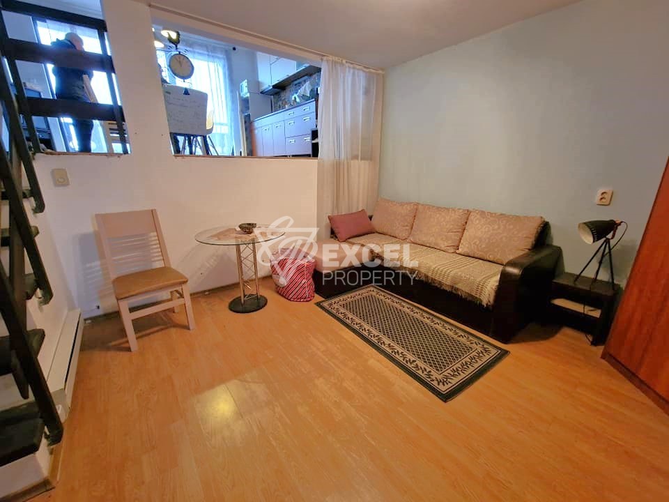 No maintenance fee! Southern one-bedroom apartment with its own basement, next to the Billa store in Bansko
