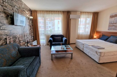 For rent: Furnished studio with air conditioning and terrace in Bansko, next to Kempinski