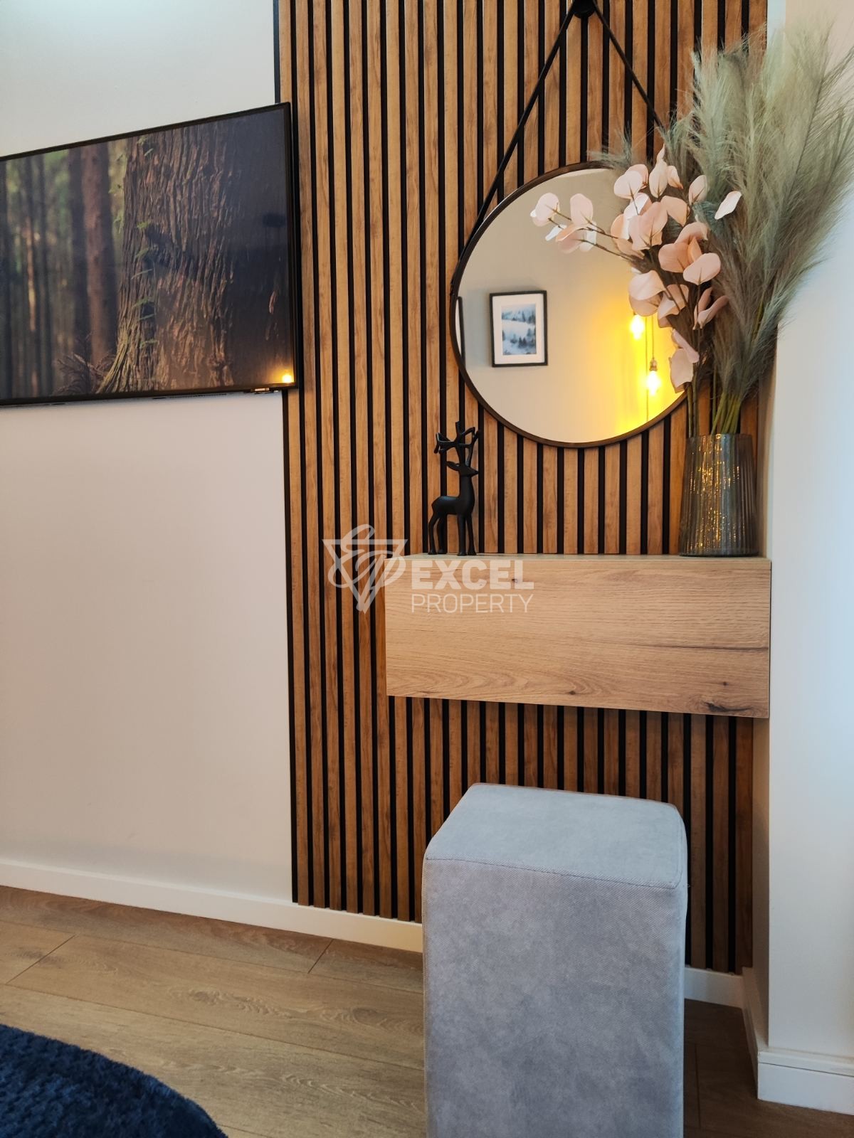 Elegantly furnished two-bedroom apartment with a low maintenance fee