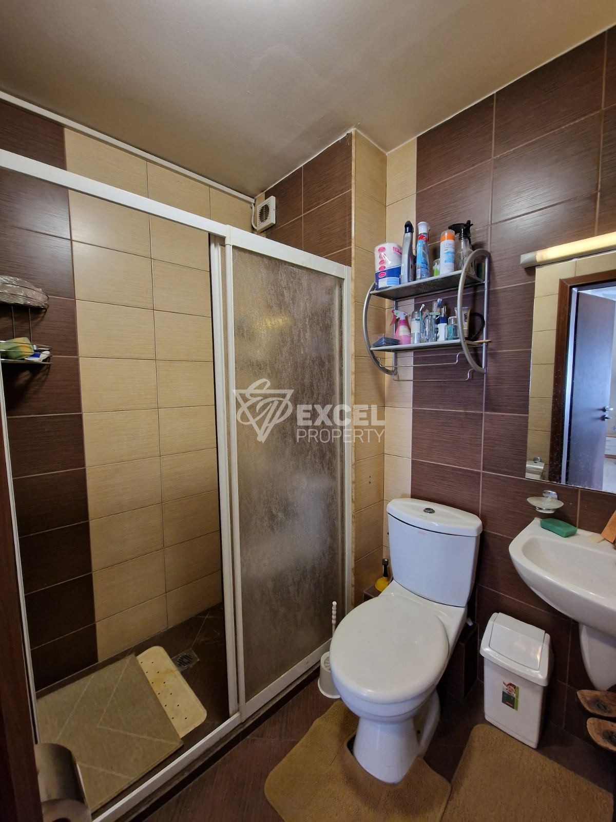 One-bedroom apartment with pool view in the hotel part of Green Life, Bansko
