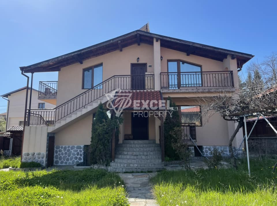 Two-story house with fireplace for sale near Razlog and Bansko