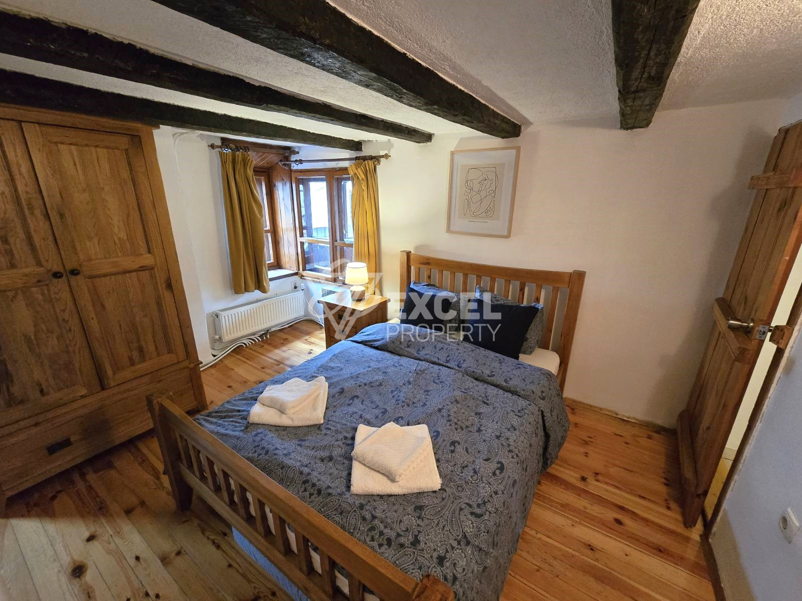 Authentic two-storey house for sale in the old part of Bansko, 200m from the Church of the Holy Trinity