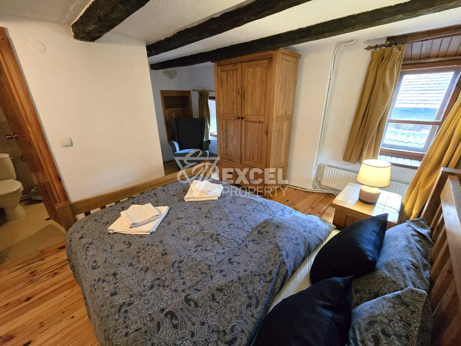 Authentic two-storey house for sale in the old part of Bansko, 200m from the Church of the Holy Trinity