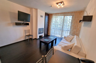 One-bedroom apartment for sale 100m from the ski road! Residential building with a low maintenance fee!