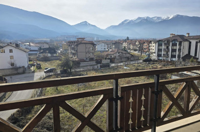 Spacious south-facing two-bedroom apartment for sale in Bansko, near the stadium