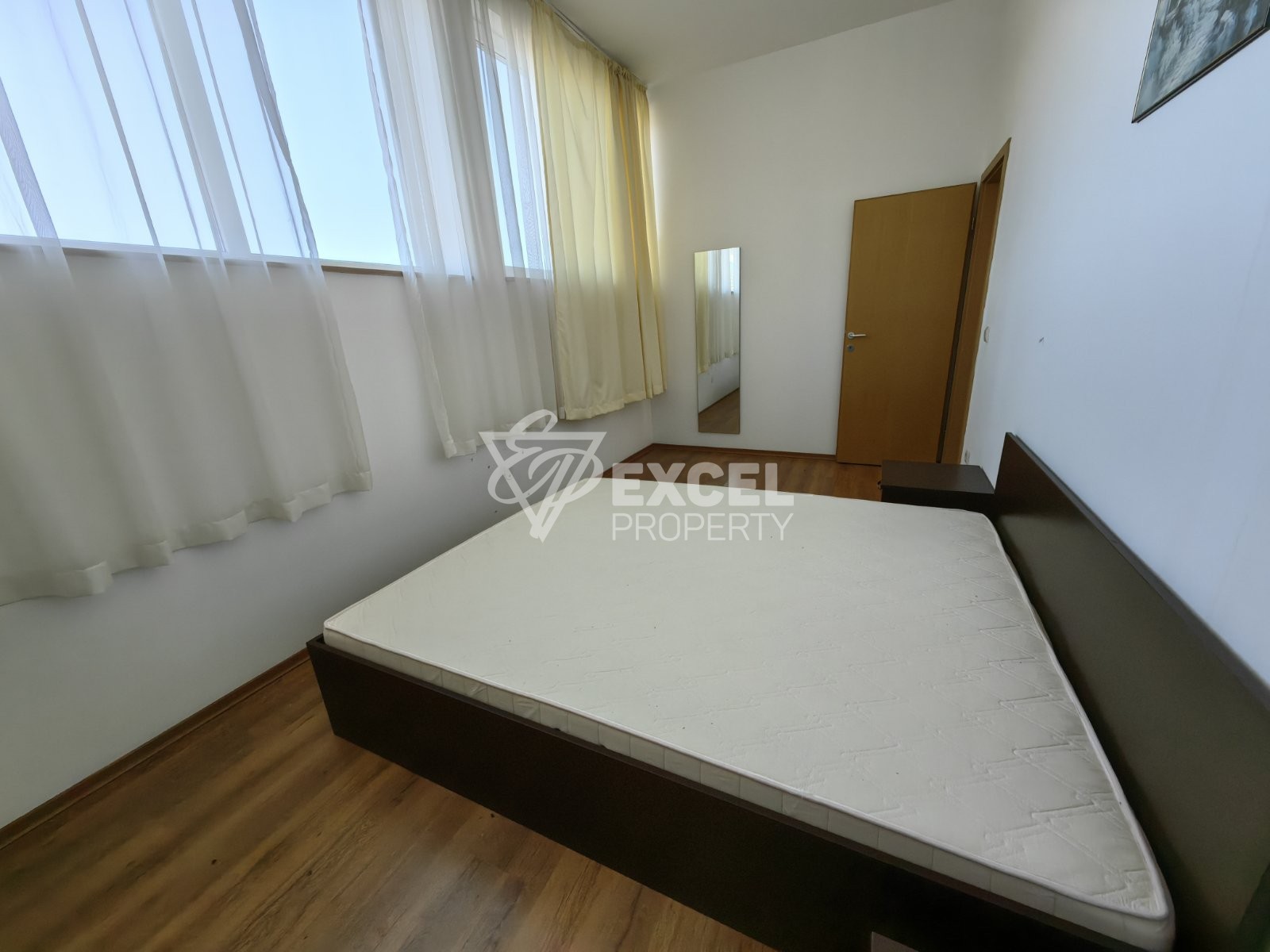 Two-bedroom penthouse with an amazing view of the Pirin mountain and the golf course
