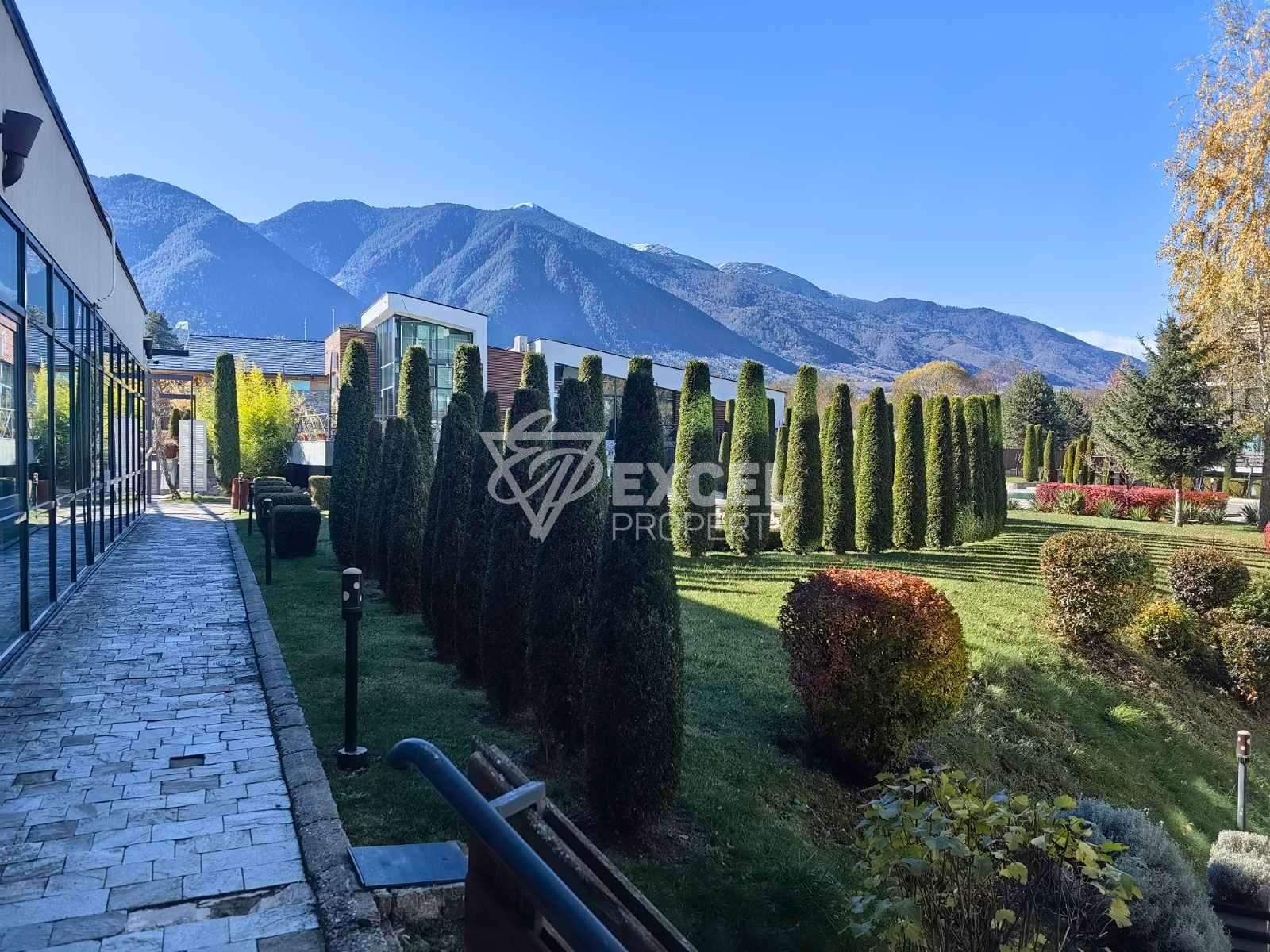 Two-bedroom penthouse with an amazing view of the Pirin mountain and the golf course
