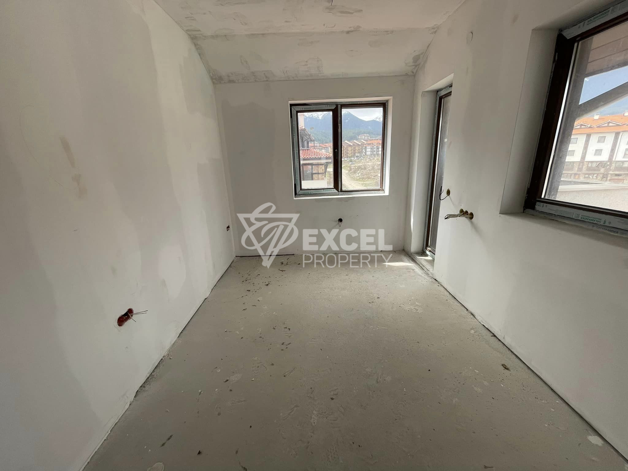 One-bedroom apartment for sale with Pirin panorama and low maintenance fee!