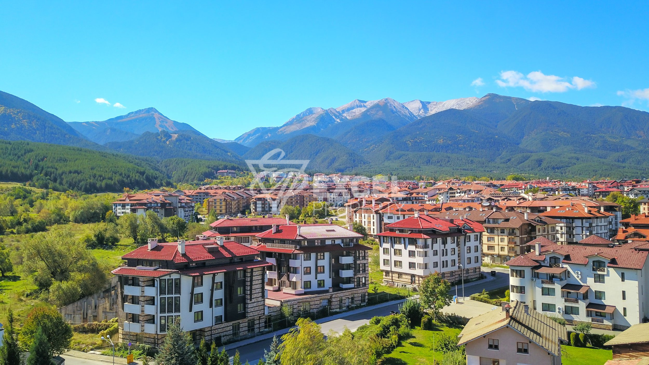 "Mountain Homes" complex with an excellent location in Bansko