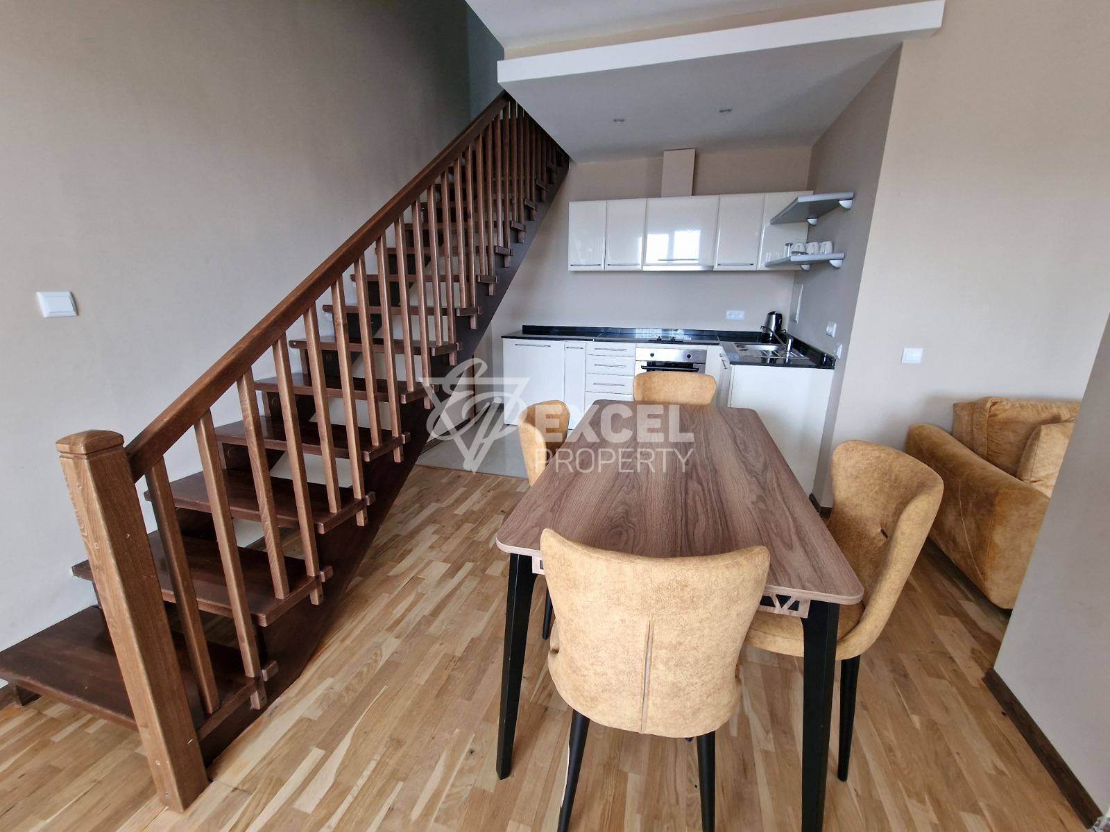 Multi-room maisonette with a view of the pool and Pirin mountain in a 4-star complex