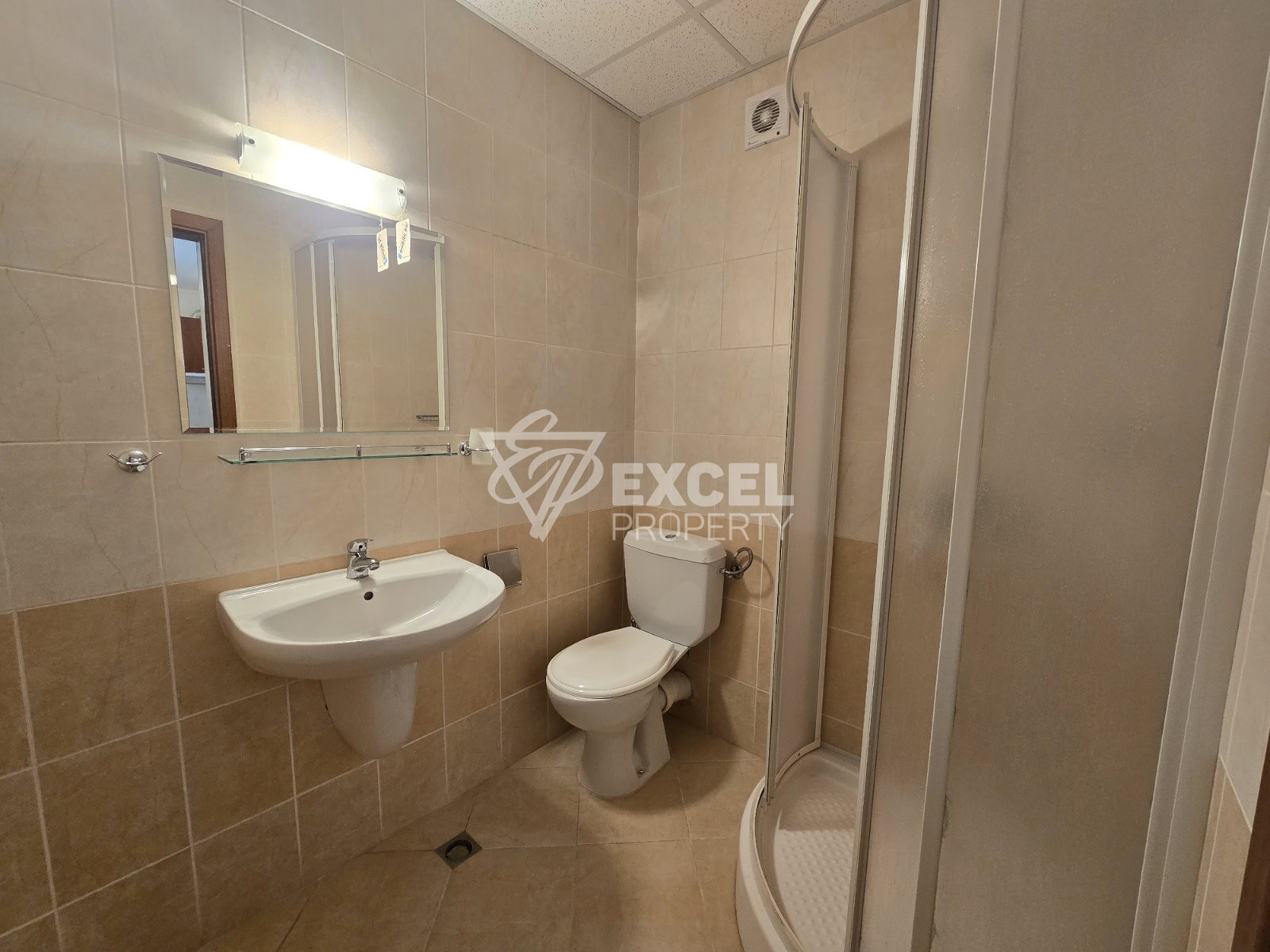 Sunny one-bedroom apartment on the ground floor in New Inn, Bansko
