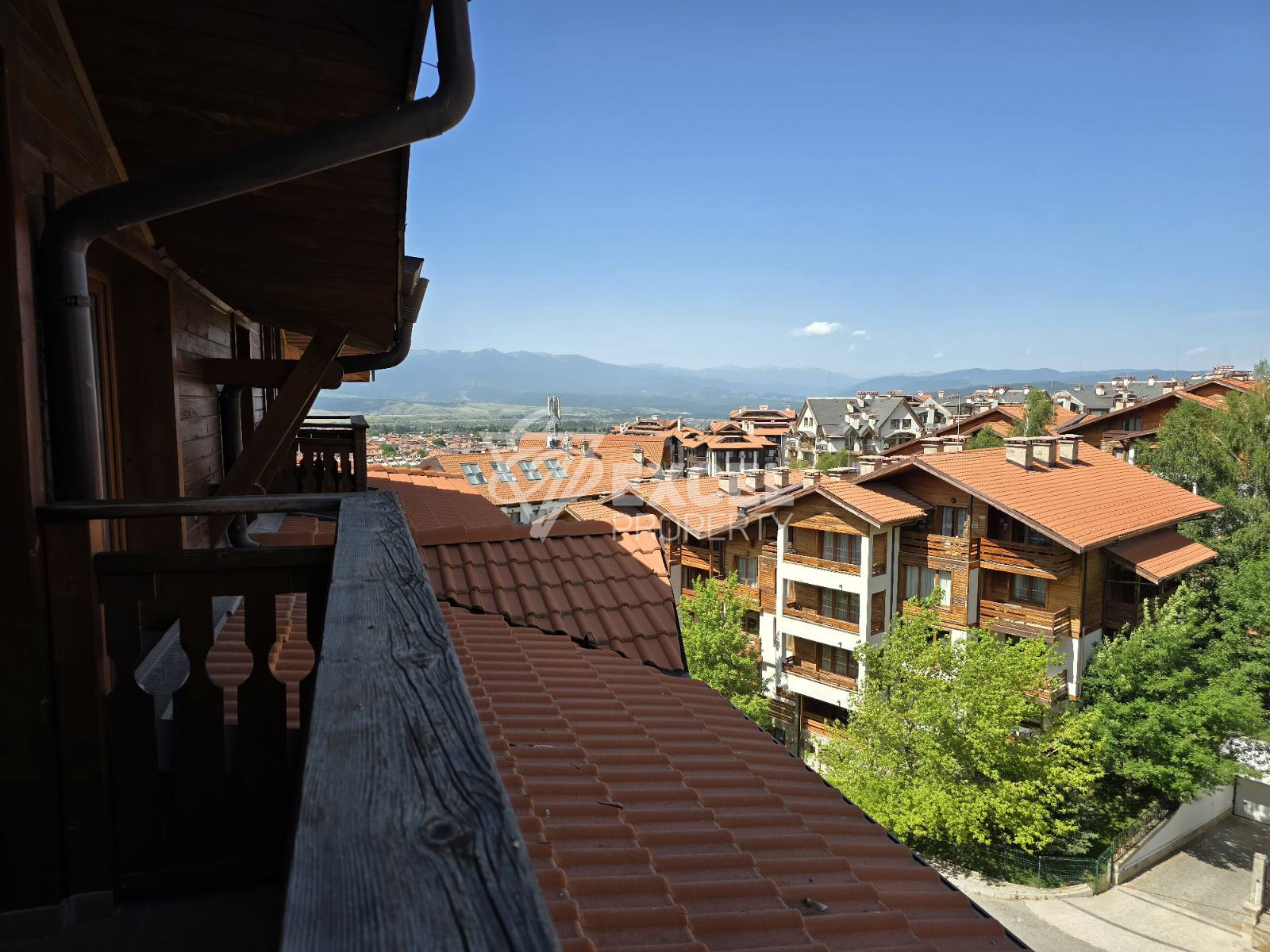 Furnished studio for sale in a complex with mineral water, Bansko!