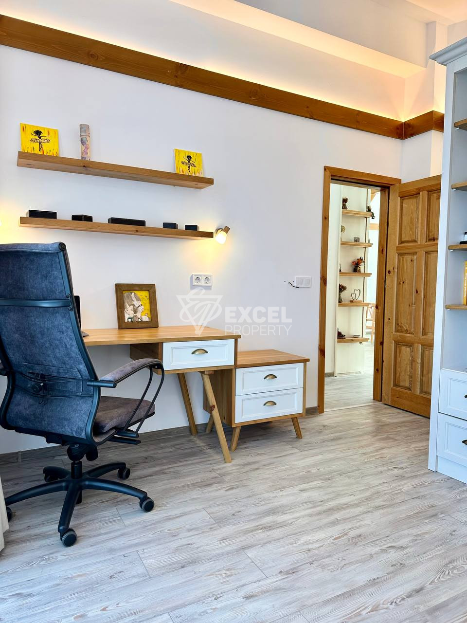 Alpine idyll: One-story two bedroom house with office for sale, close to Pirin Golf