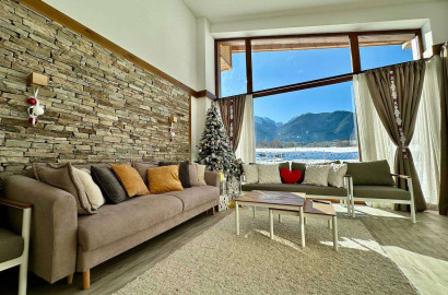 Alpine idyll: One-story two bedroom house with office for sale, close to Pirin Golf