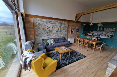 Alpine style house with three bedrooms and a large garden next to Pirin Golf, Pirin Mountain