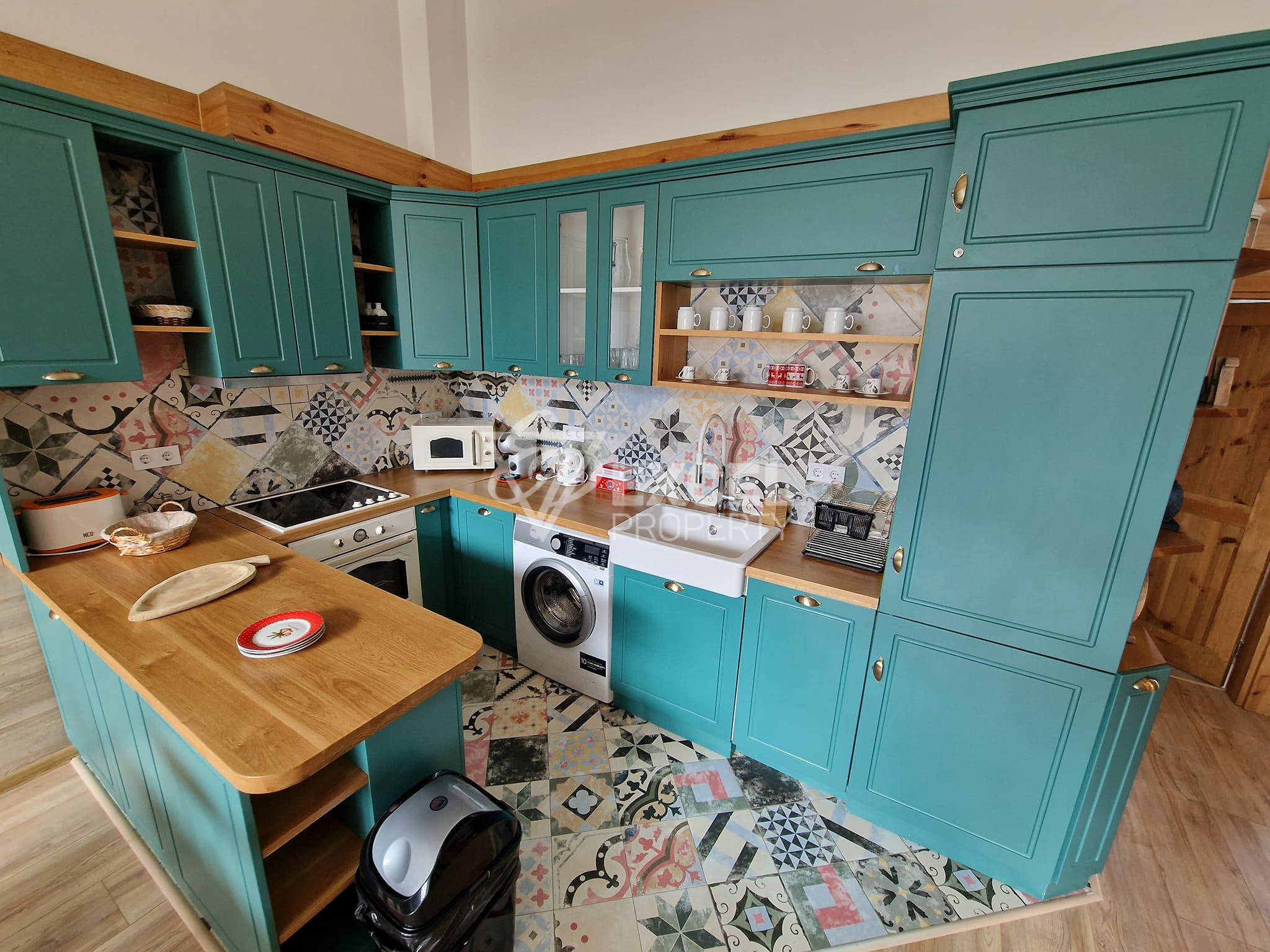 Alpine style house with three bedrooms and a large garden next to Pirin Golf, Pirin Mountain