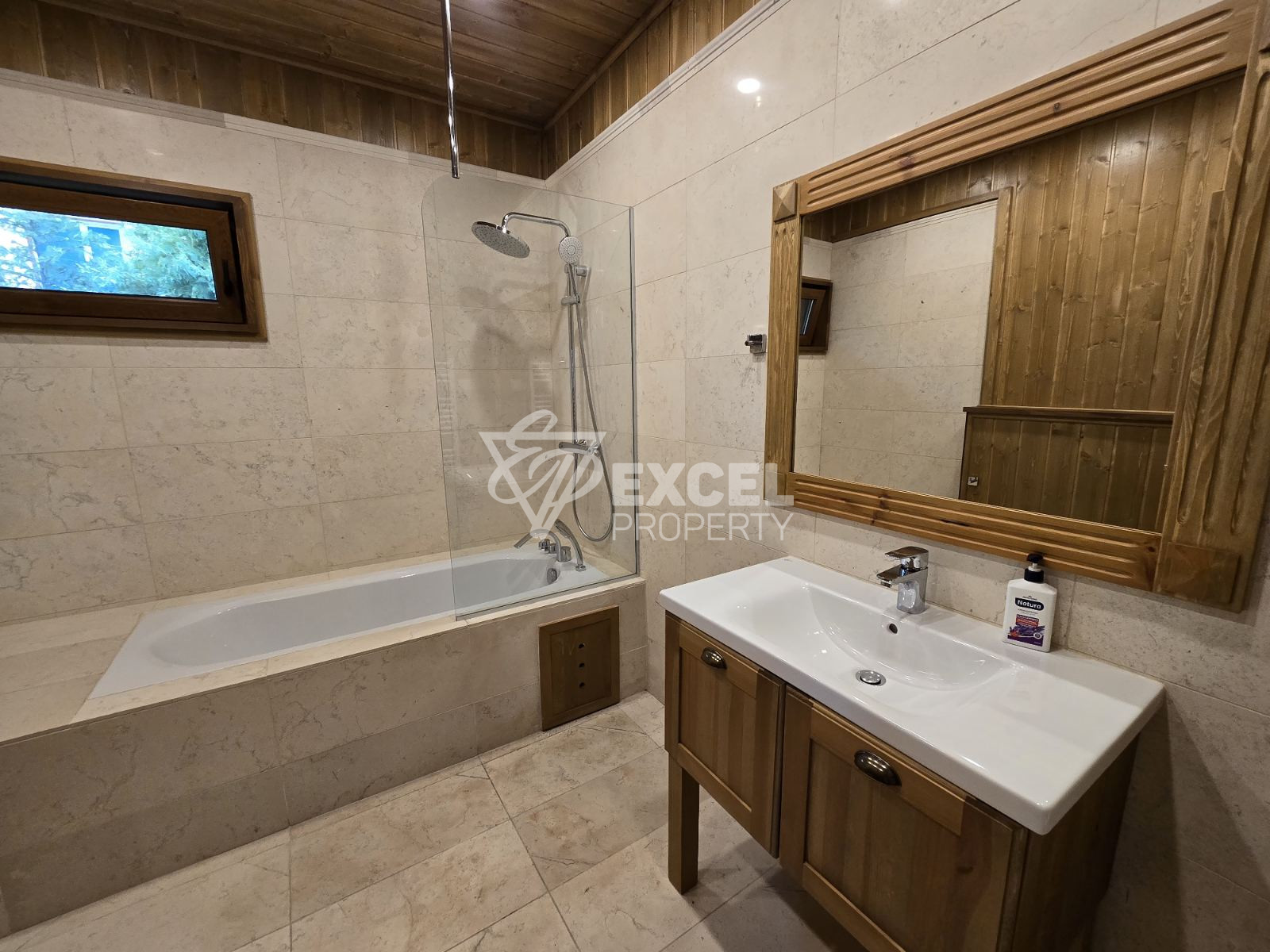 Fully finished and furnished house for sale in Pirin Golf and Country Club: Your choice for refined living!