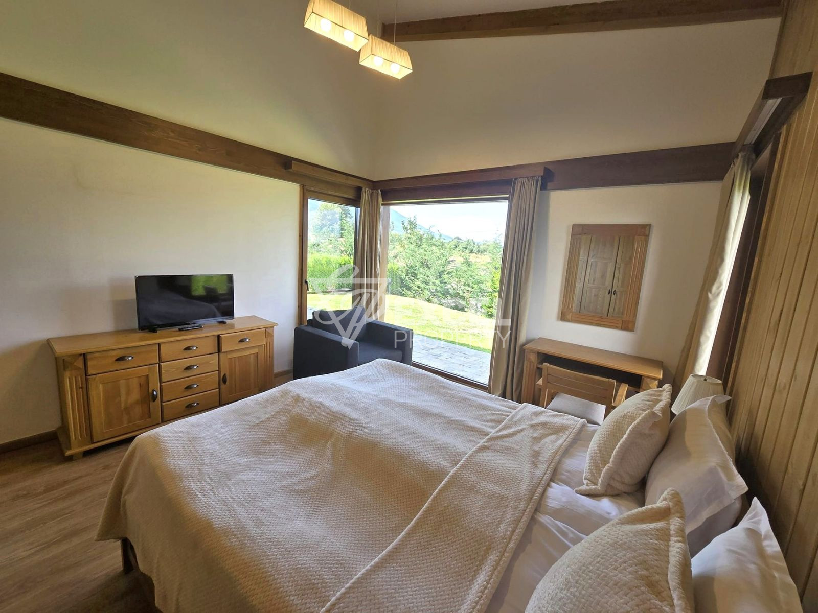 Magnificent three bedroom house for sale in the prestigious Pirin Golf and Country Club