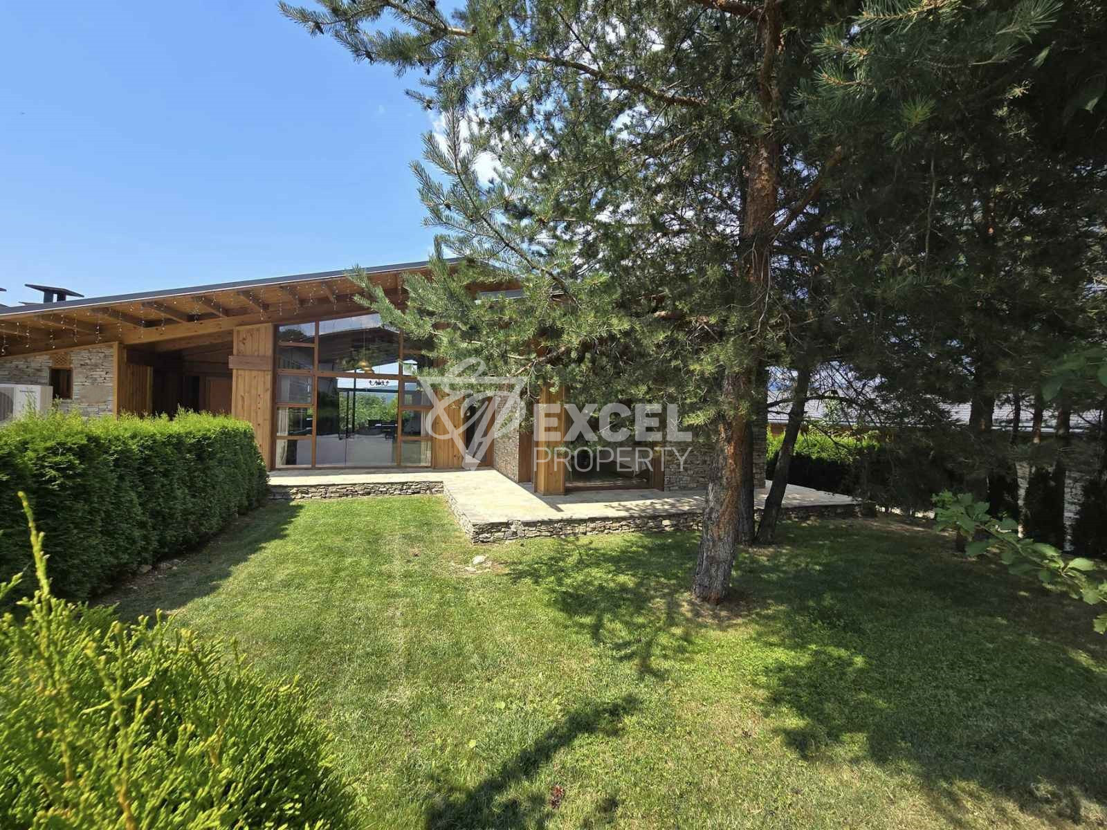 Magnificent three bedroom house for sale in the prestigious Pirin Golf and Country Club