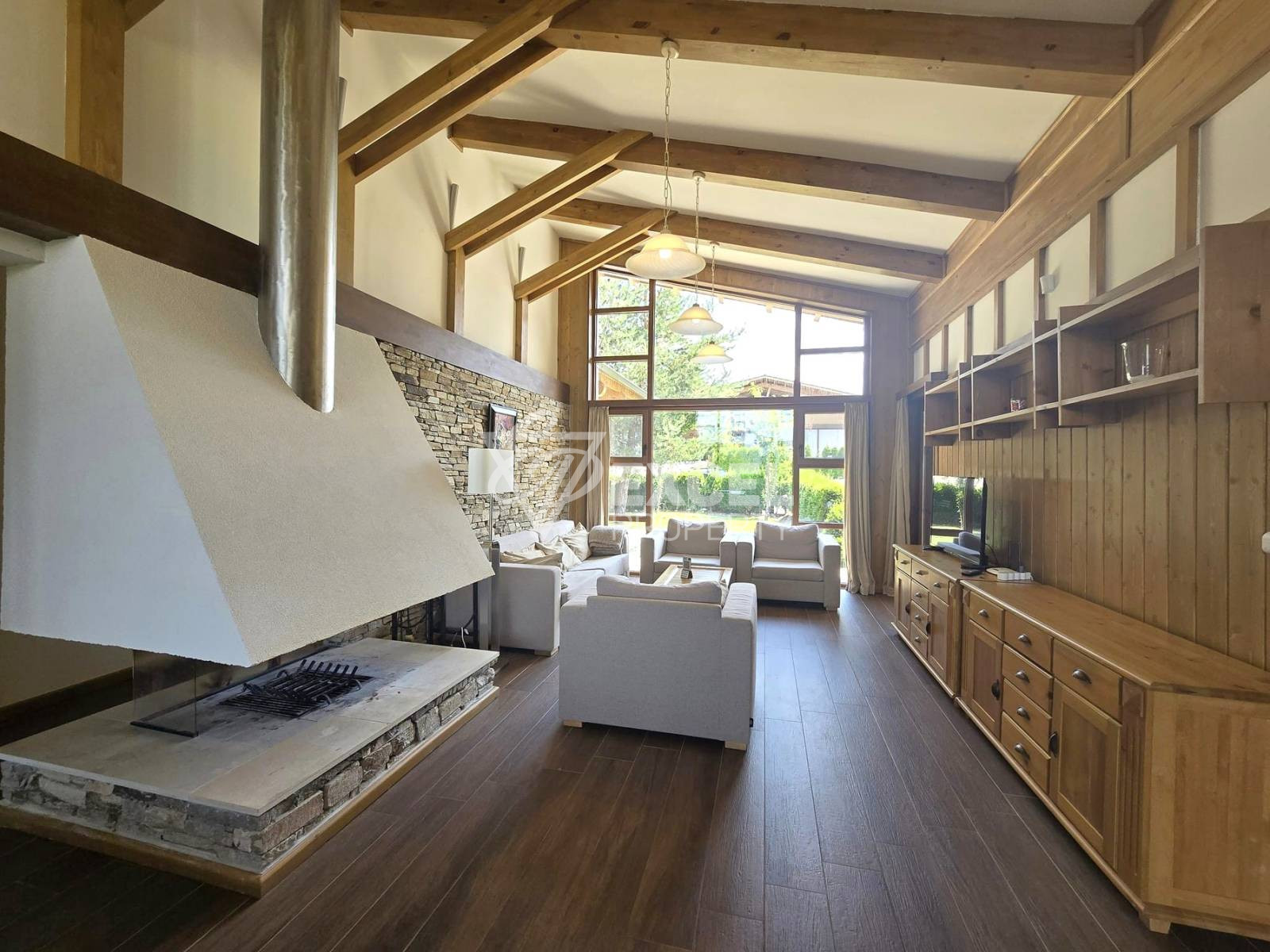 Magnificent three bedroom house for sale in the prestigious Pirin Golf and Country Club