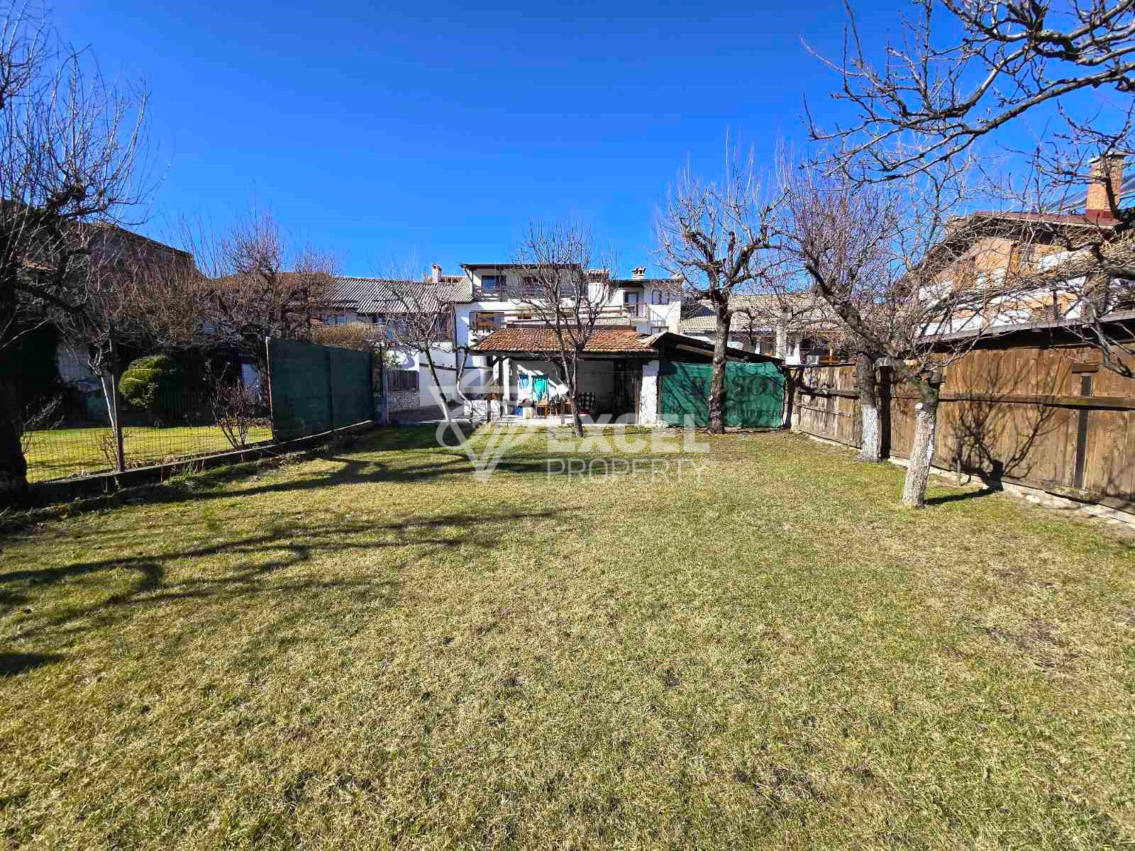 Multifunctional house with an active business in the TOP center of Bansko!