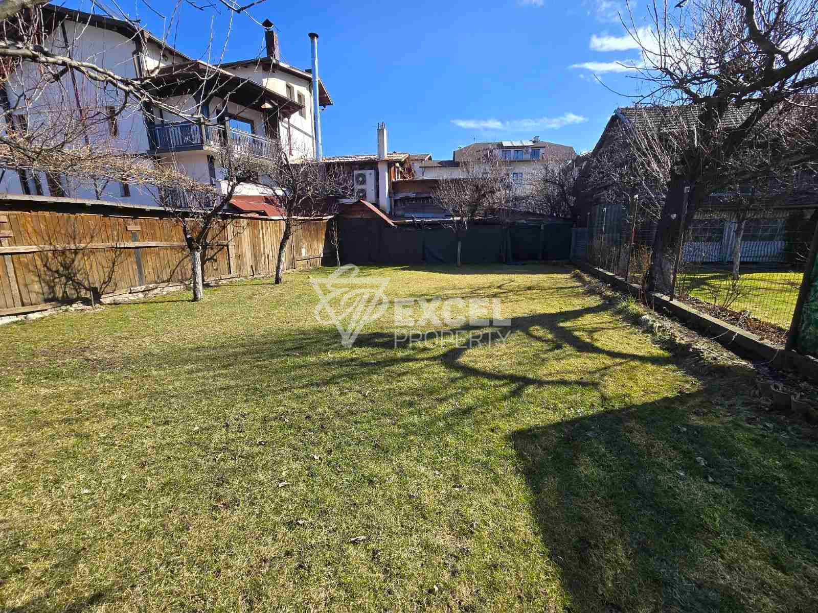 Multifunctional house with an active business in the TOP center of Bansko!