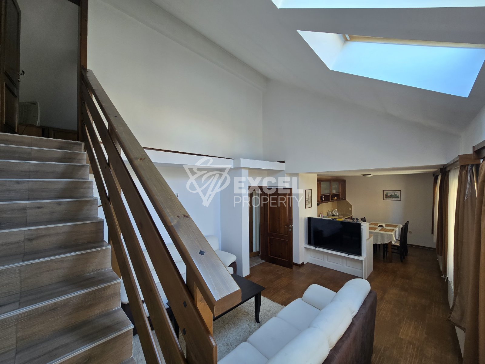 Multifunctional house with an active business in the TOP center of Bansko!