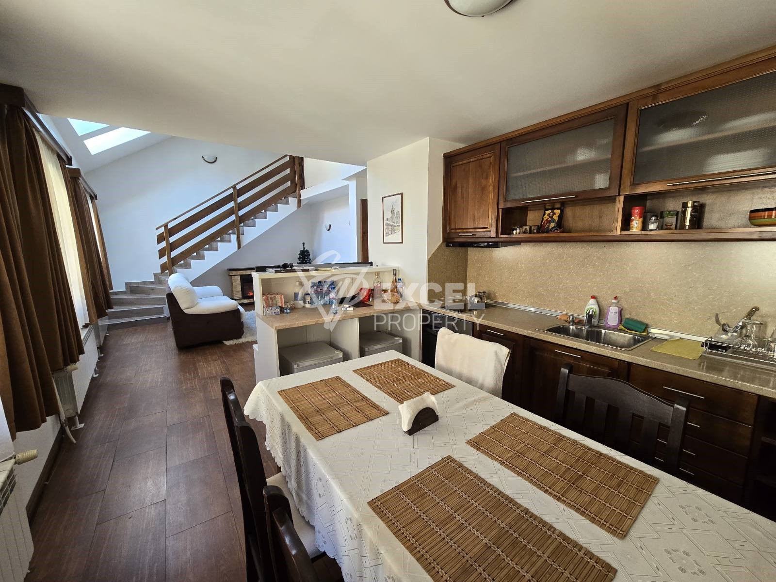 Multifunctional house with an active business in the TOP center of Bansko!