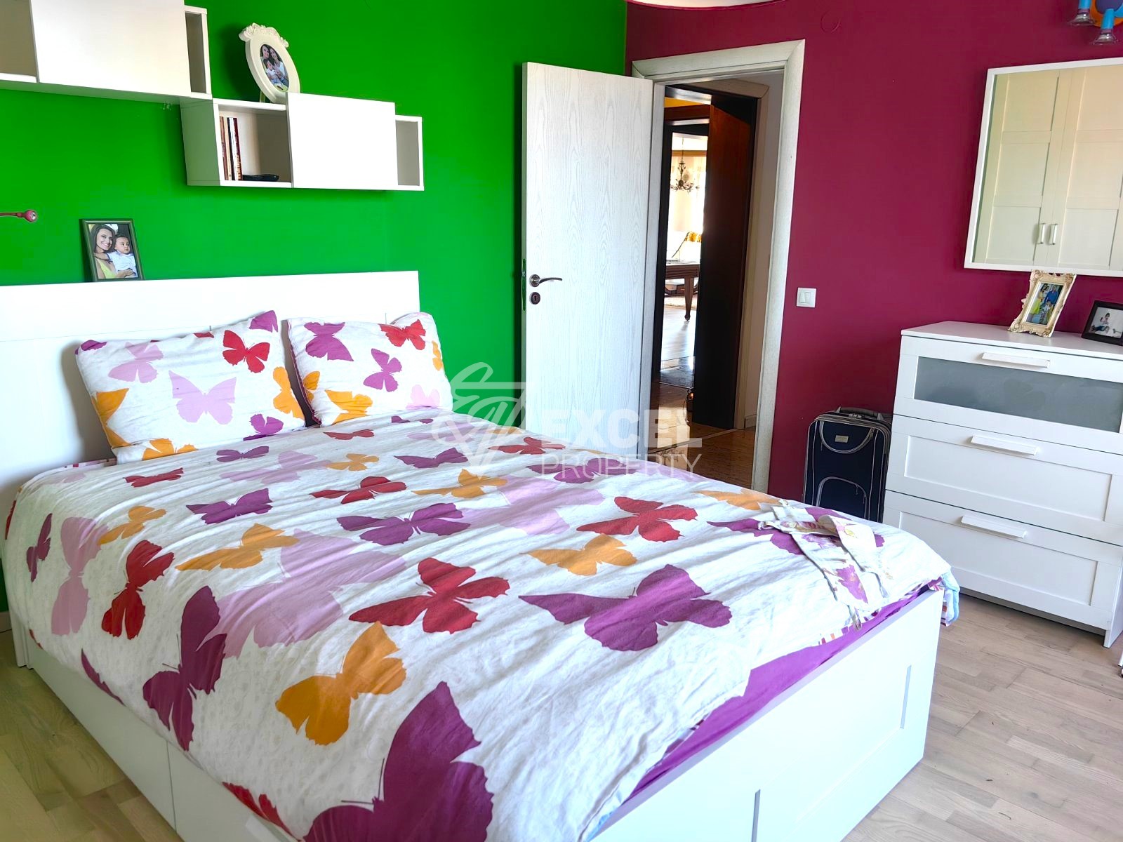 Designer multi-room apartment in the ideal center of Razlog