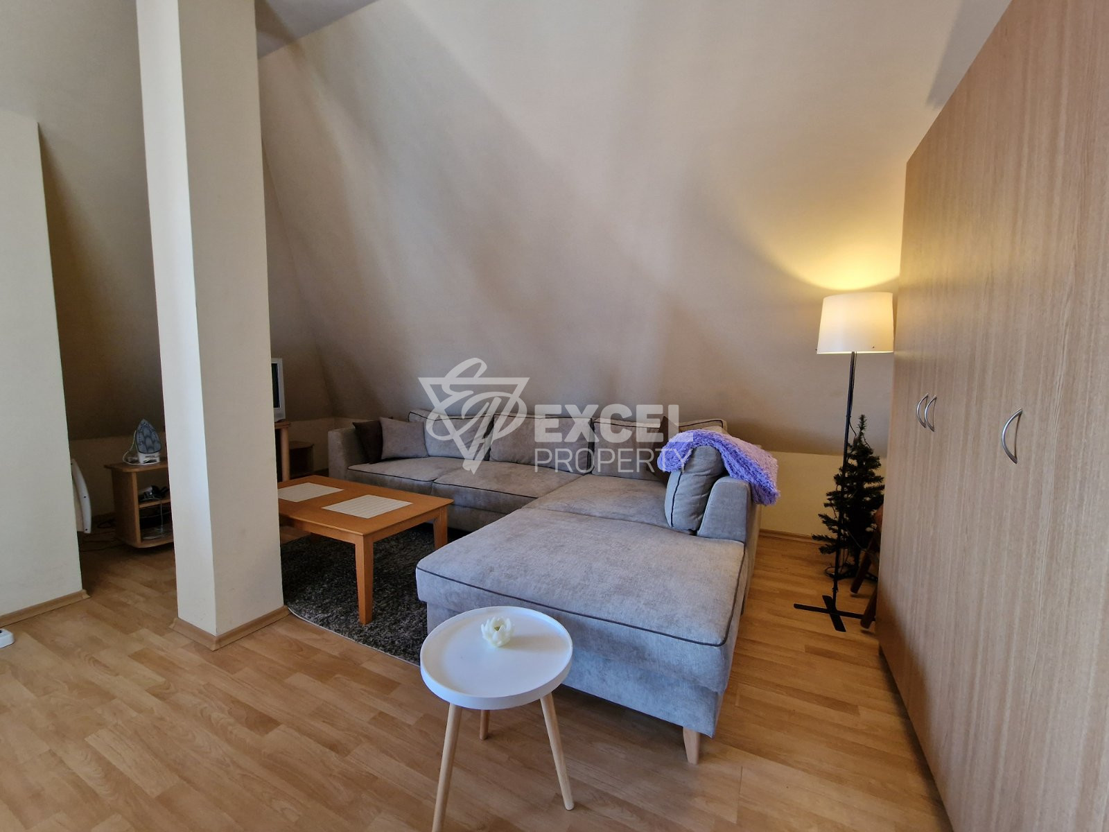 Furnished one-bedroom apartment with a wonderful view of Pirin for rent in Bansko!