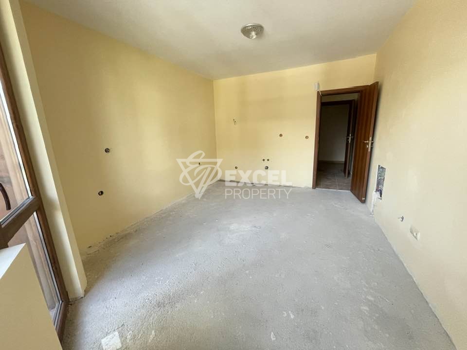 Cozy studio for sale in a building with a low maintenance fee, Bansko