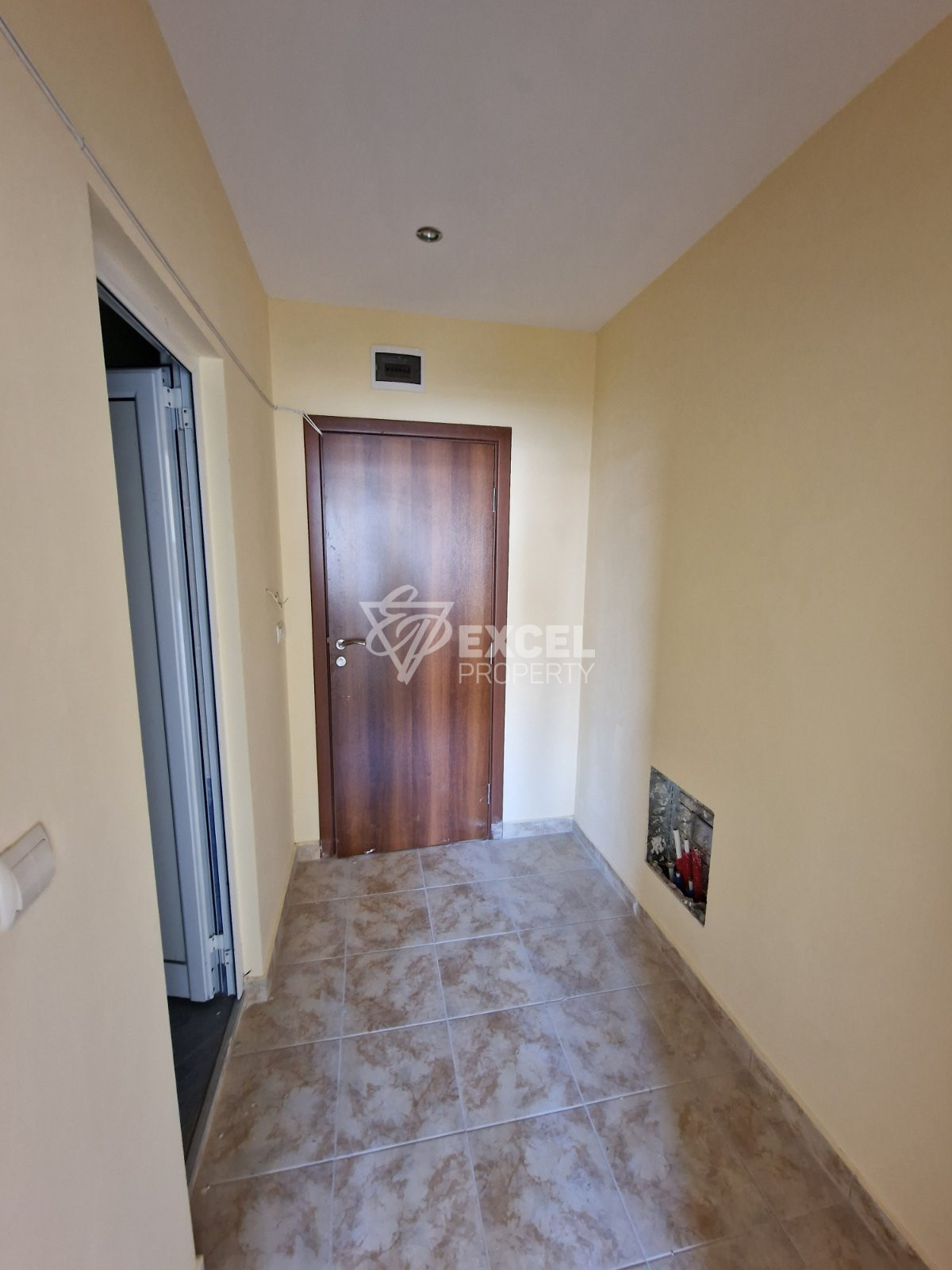 Studio with a terrace for sale in Bansko next to the Gondola