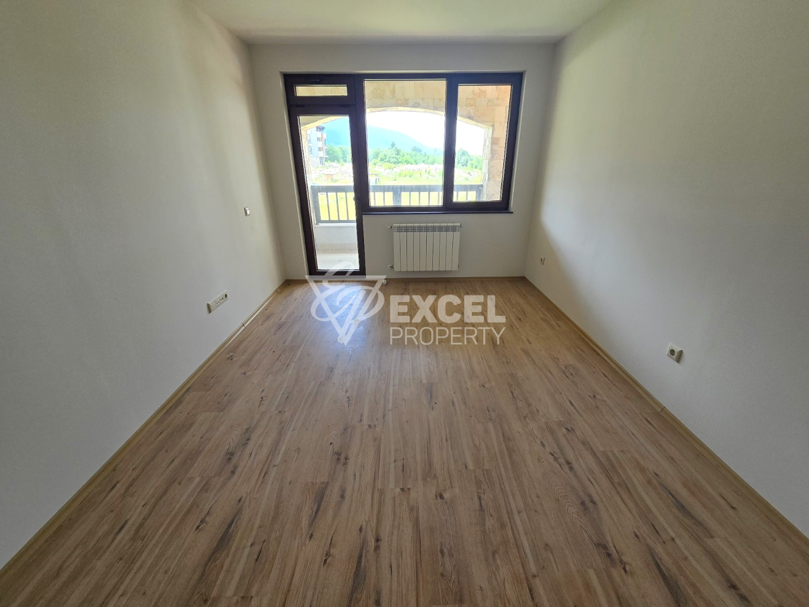 Studio with terrace for sale in Bansko, 300 m from the ski lift