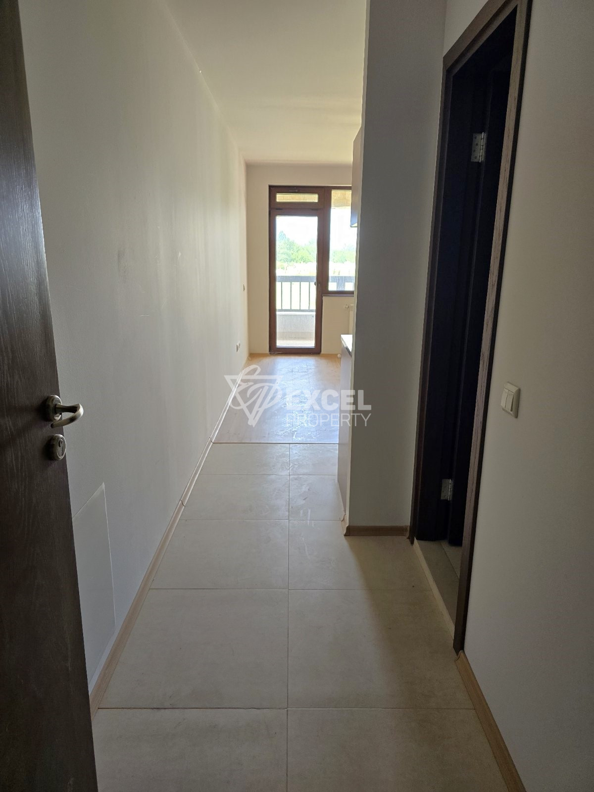 Studio with terrace for sale in Bansko, 300 m from the ski lift