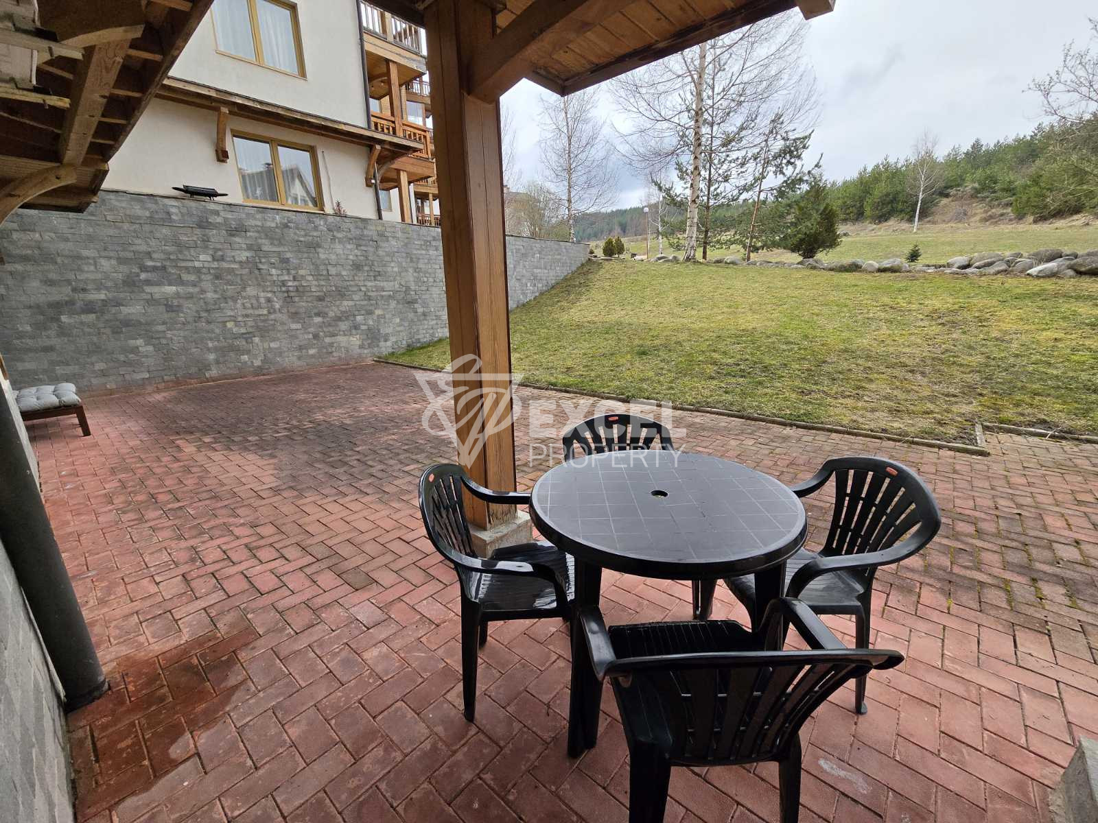 Luxury one-bedroom apartment with own SPA room with jacuzzi and sauna