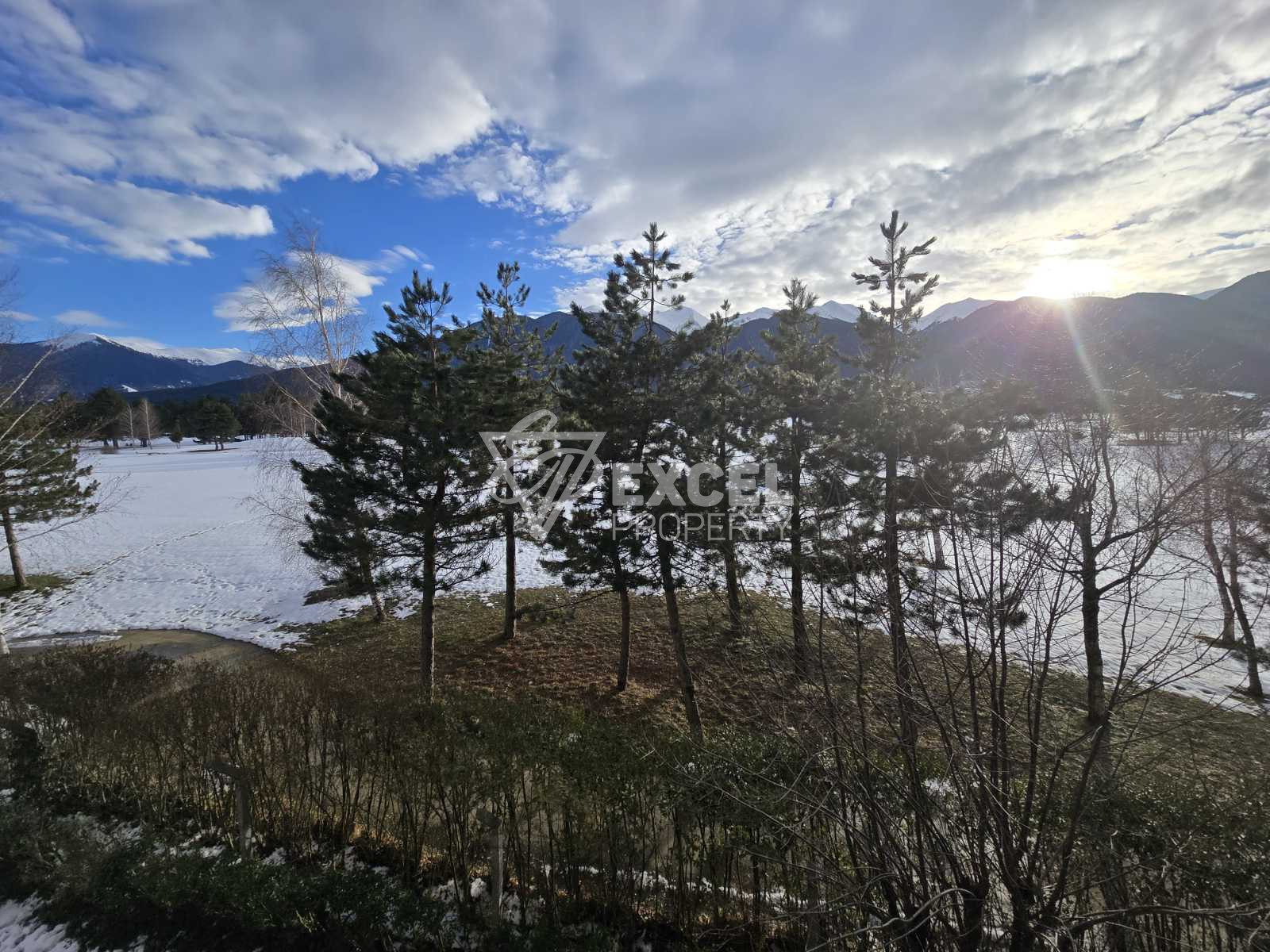 Two-bedroom apartment with south exposure and stunning mountain views, Pirin Golf area