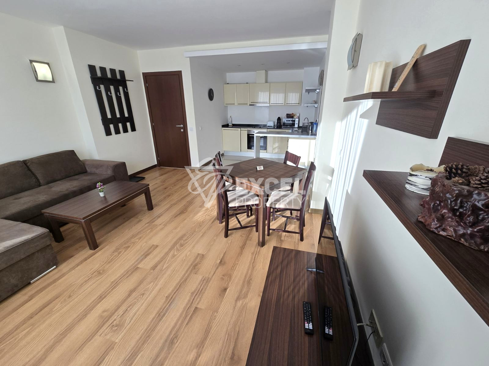 Two-bedroom apartment with south exposure and stunning mountain views, Pirin Golf area